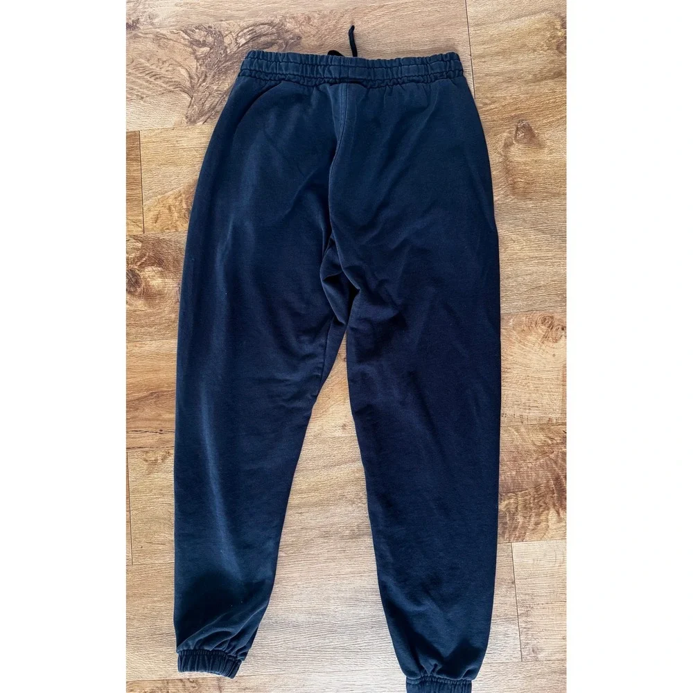 Gymshark Mens Crest Joggers Black Medium Sweatpants Training Gym Activewear